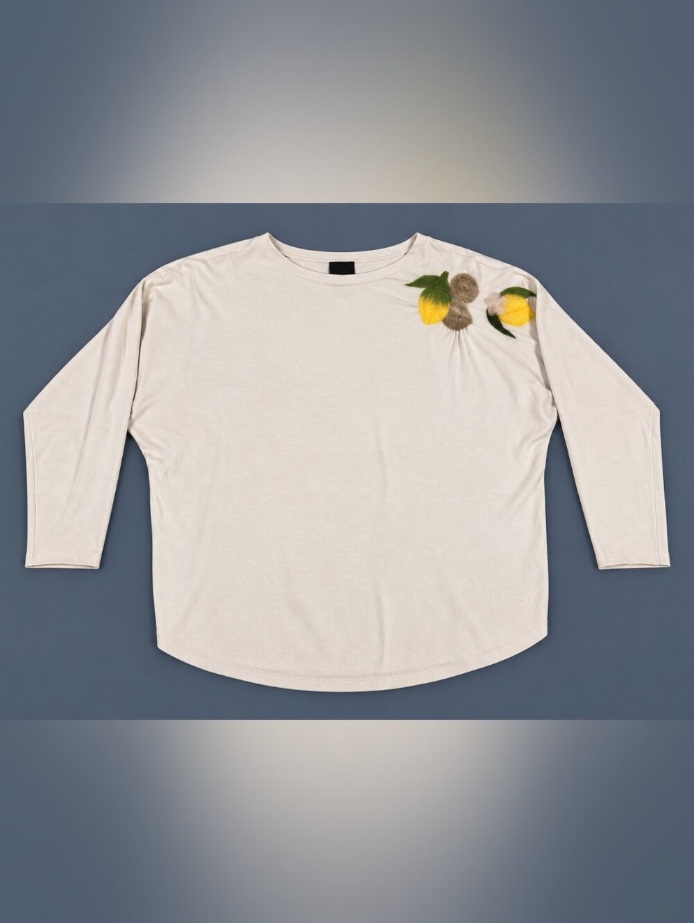 Aaeda Cream 3/4 Sleeve Top Felt Lemon Floral Appliqué Lightweight Sweater Small